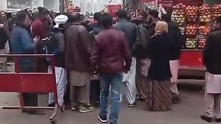 Ghreeda farooqi fake survey exposed