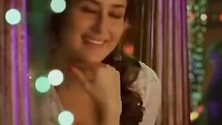 Dedicated_By......._????_Close_karke_rakh_le_tu_apni_naino_Ka_shutter_????????????_@beingsalmankhan__@kareenakapoorkhan__#beingsalmankhan