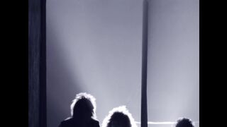 Bon Jovi - Livin' On A Prayer