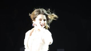 What a singing