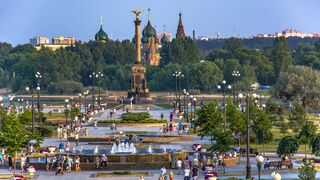 A walk around Yaroslavl