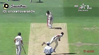 Pakistani top order batting totally failed against Australia