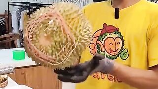 Durian duri hitam