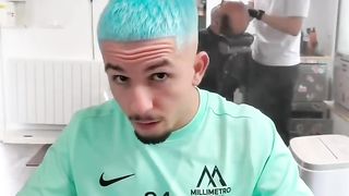 Ye Colour Change Ku Nahi Ho Raha Ap Batao
