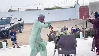 SINDHI DANCE ON PPP SONG