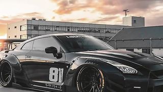 Open show it Nissan GT