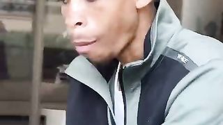 Qu'est-ce que j'ai fait_(480p).