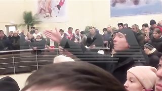ПОДМОСКОВИЕТО СЕ ЖАЛВА ПРЕД ГУБЕРНАТОРЪТ