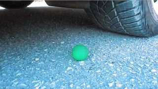 Esmagando coisas crocantes e macias de carro! EXPERIMENTE CARRO VS ISCEIROS 2
