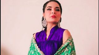 Actress Meera Very happy with my single status