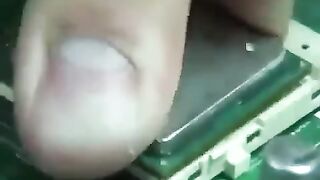 Quando o serviço do técnico de informática é barato kkkk