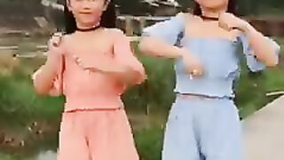 Tiktok_Mashup_with_my_sister_#annicatamo_#tiktoktrend_#tiktokmashup2023(240p).