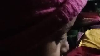 اوزین لا الہ پڑھ رہا ہے۔