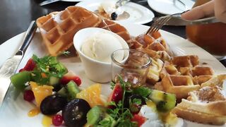 Wow.. nice breakfast.