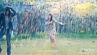 Best seen of looking lover