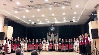 ХОР ЗА БЪЛГАРСКИ ПЕСНИ И ТАНЦИ В ЛОНДОН – СЪСТАВЕН Е САМО ОТ ЧУЖДЕНЦИ