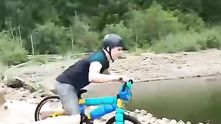 try not to lough funny????????????