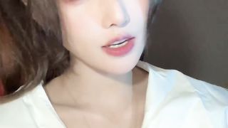 7067862784129731870