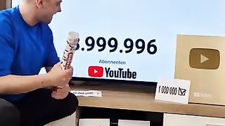 9_Million_SUBSCRIBERS_????????_#shorts_#happy_#1million_#10million_#viral(360p).
