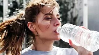 plastic bottle drink water is ur health ...