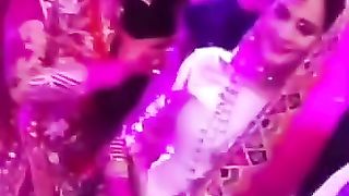 Mehendi_ceremony_????❤️__@aimankhan.official_@aimankhan.official_@aimankhan.official_