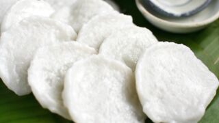 Khanom Thuai