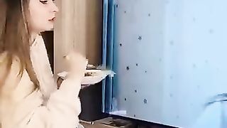 which_video_is_funnier_1_or_2_(360p).