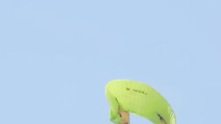 Auto-rotation to reserve throw
