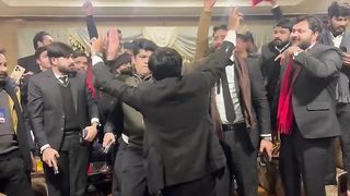 قاضی کے خلاف وکلاء میدان میں
