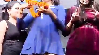Funny Masti songs mast Watch