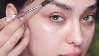 Make Beautiful Makeup from Scratch