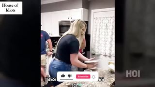 total-idiots-at-work-bad-day-at-work