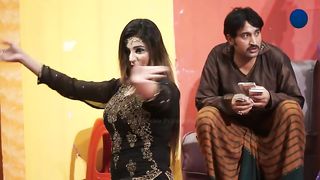 Deedar multani beautiful stage dance