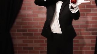 Magician Does INSANE Magic Trick ????