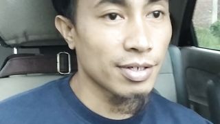 BERSANTAI BERSAMA KELUARGA