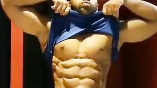 He Went From Belly Fatted Person To An Absolute Shredded Beast