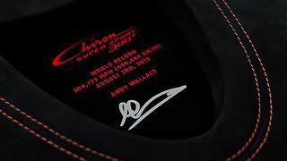 The Speed King Bugatti Chiron Super Sport 300+ sets a top speed record of 490.484 KM/H