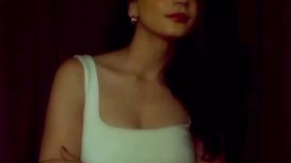 Setting_the_temperature_soaring!_Zubab_Rana_sets_the_screen_on_fire_with_her_scintillating_presence._????