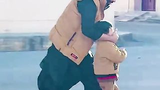 5216725848568221664_play.mp4_logo_PK.