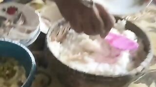 Makanan pedesaan yang sehat dan alami