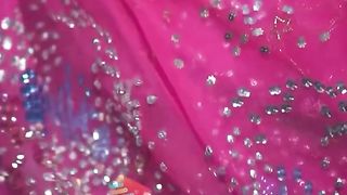 _Mahira Khan looks beautiful in pink???? #mahirakhan #mahira.