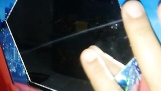 Stiker dinding anti pecah