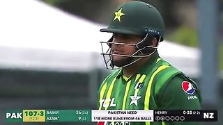 Azam Khan totally failed in batting