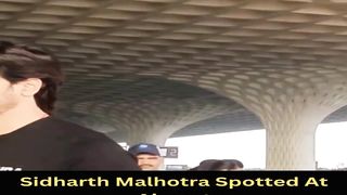 Sidharth Malhotra Spotted At Airport #sidharthmalhotra #short #shorts #trending #viral #bollywood #viralshorts