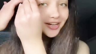 GETTING MY NAILS DONE FOR THE FIRST TIME! OMG ???? #NAILS #FORYOU #FYP #MAKEUP #GRWM