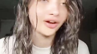 TOOK A SHOWER AT 2 AM ???? ???? #curlyhair #foryou #shorts  #viral