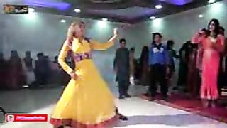PALAK PERFORMING @ PRIVATE MUJRA WEDDING PARTY
