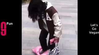 TRY NOT TO LAUGH
