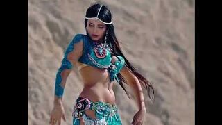 Sexy SHRUTHI Hasan Dance moves