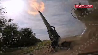Russian Eastern Military District 2S4 Tyulpan 240mm mortar crew in the Zaporizhzhia direction